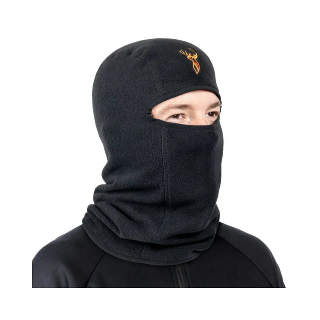  is designed to provide ultimate protection and comfort during cold-weather hunts. 